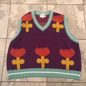NWOT Love + Harmony sweater vest Size small